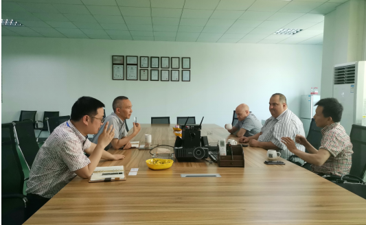 午夜精品久久久接待客户图1