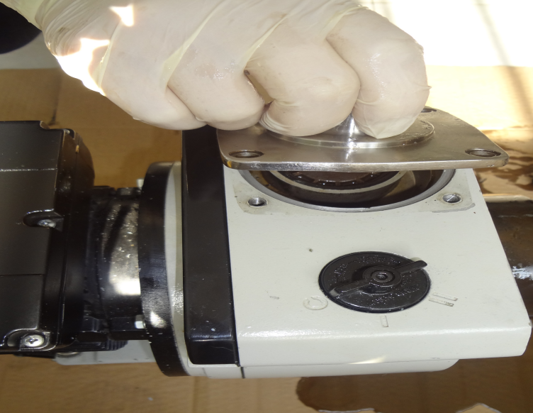 拆解真空泵止逆阀-午夜精品久久久午夜电影网站机