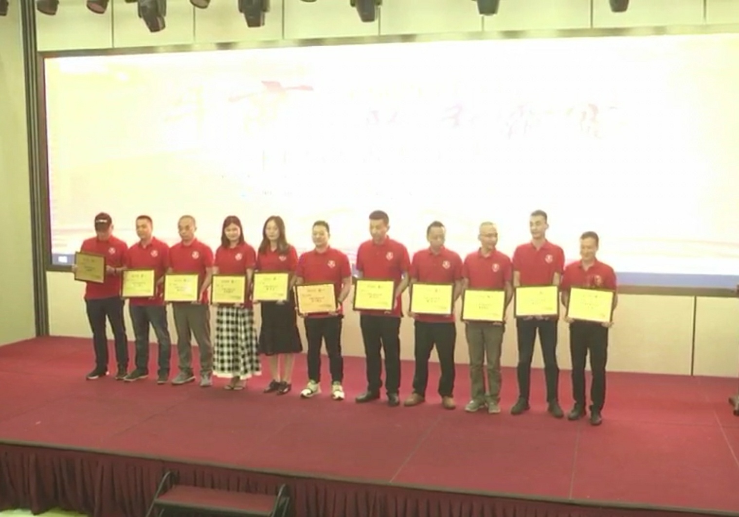 热烈祝贺昆山午夜精品久久久电子郭峰先生获得组织认可再次推举为部长-午夜电影网站机