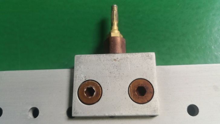 【午夜精品久久久】真空午夜电影网站机电极馈入