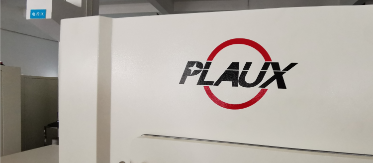 午夜精品久久久